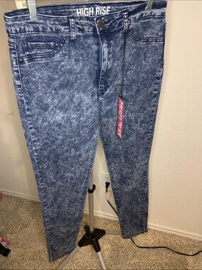 High Rise Women's Acid Wash Jeans - Blue